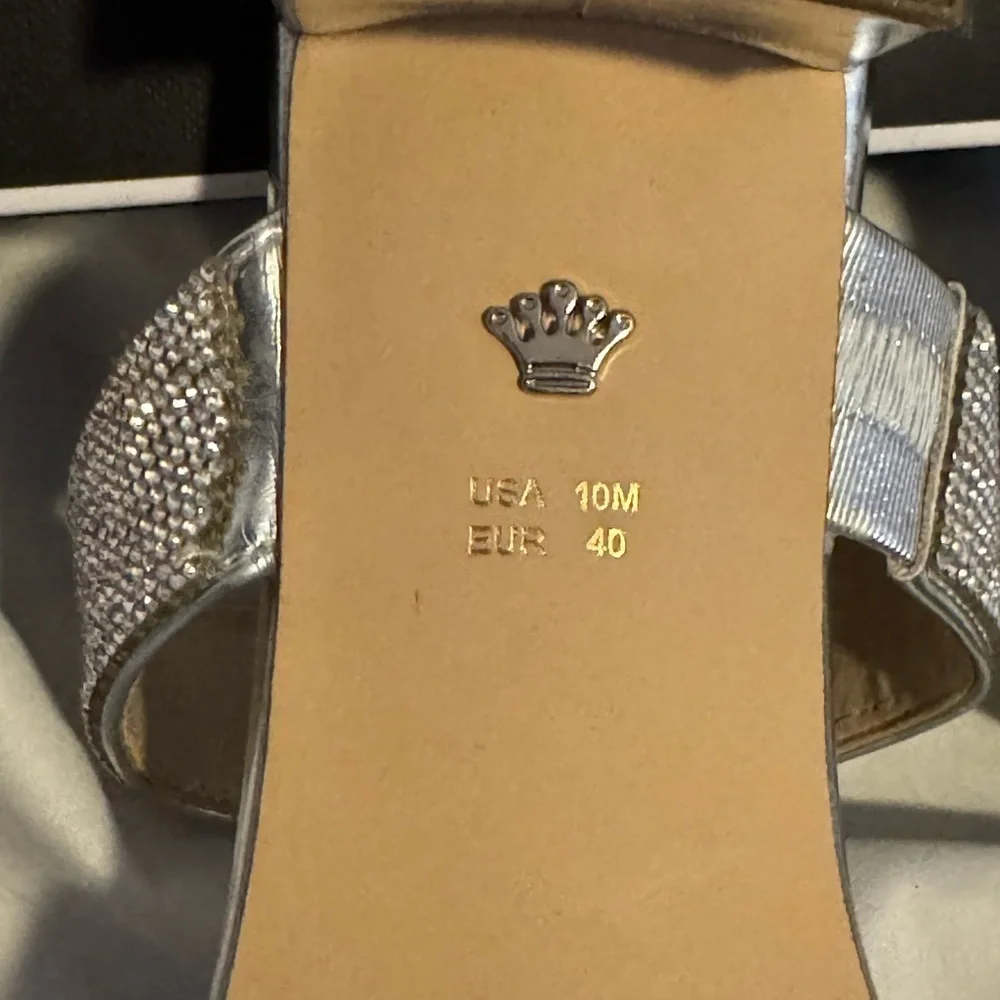 Nina Women's Metallic Sandal